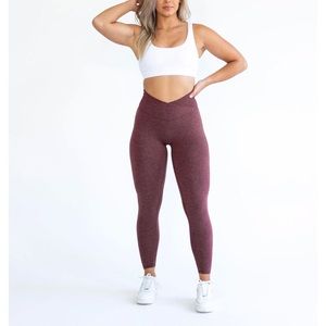 Ptula Bare Warmth brand new “Merlot/Burgundy 26” length